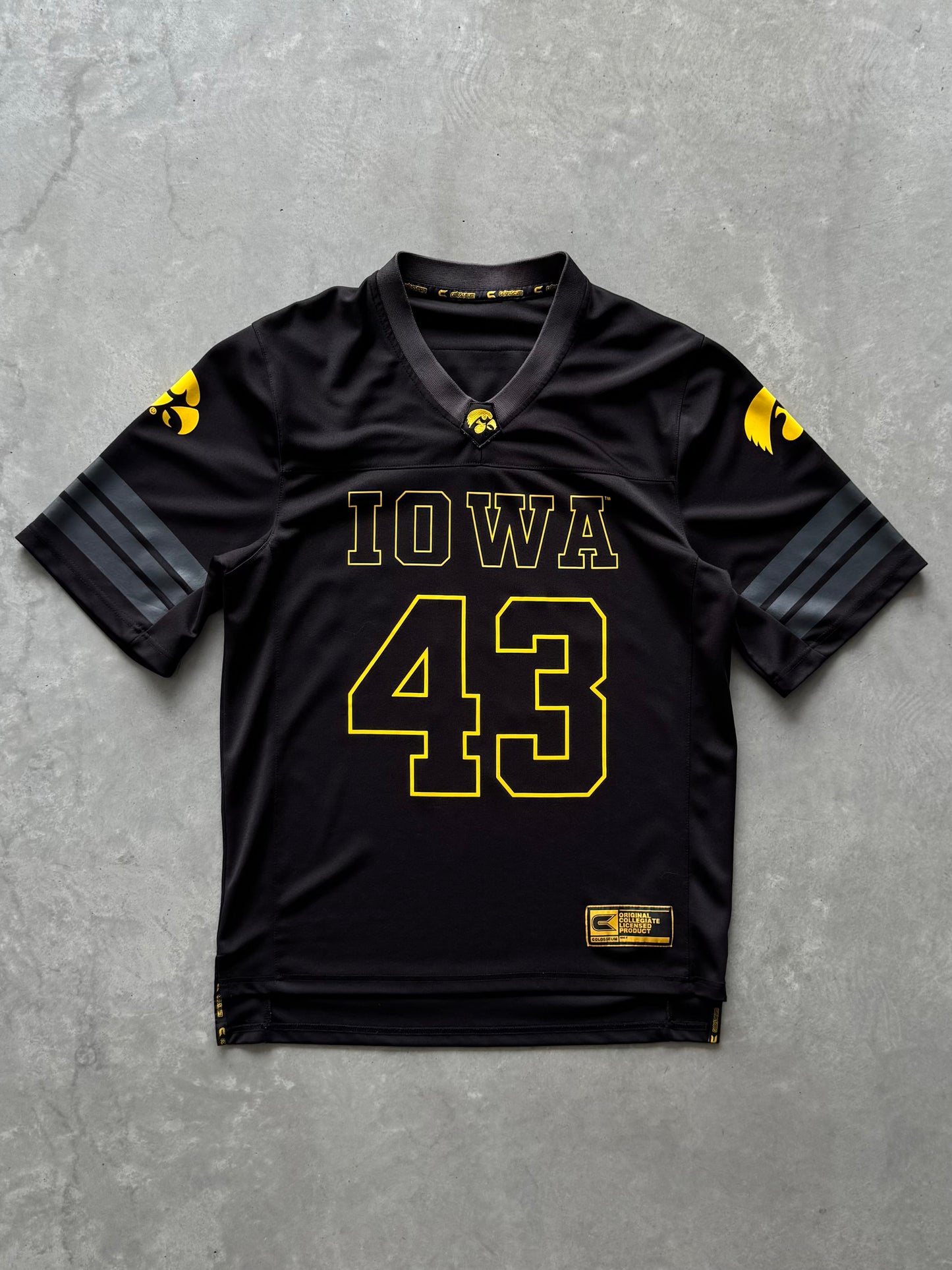 Iowa Hawkeyes Blackout Jersey - M