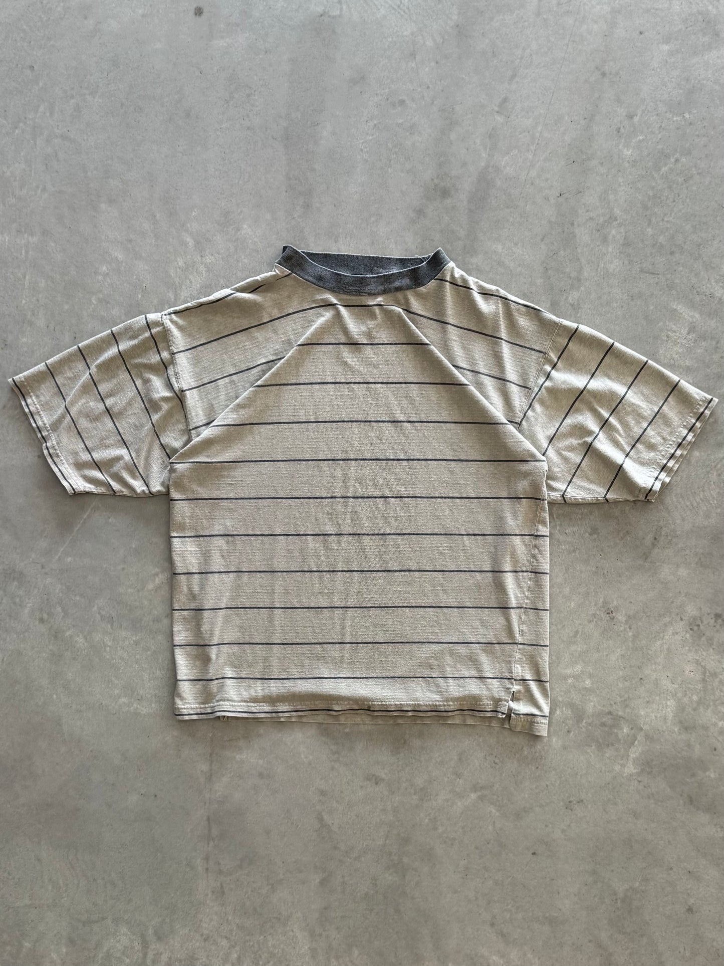 Vintage 90s Striped Tee - M