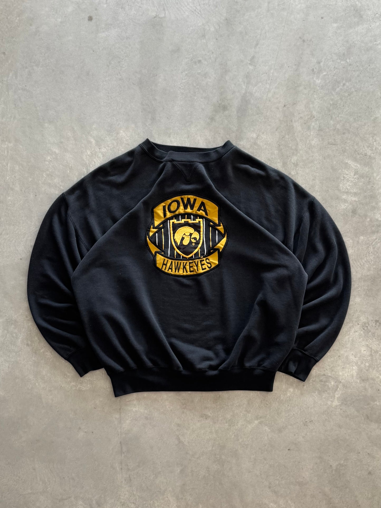 Vintage 90s Iowa Hawkeyes Sweatshirt - XL