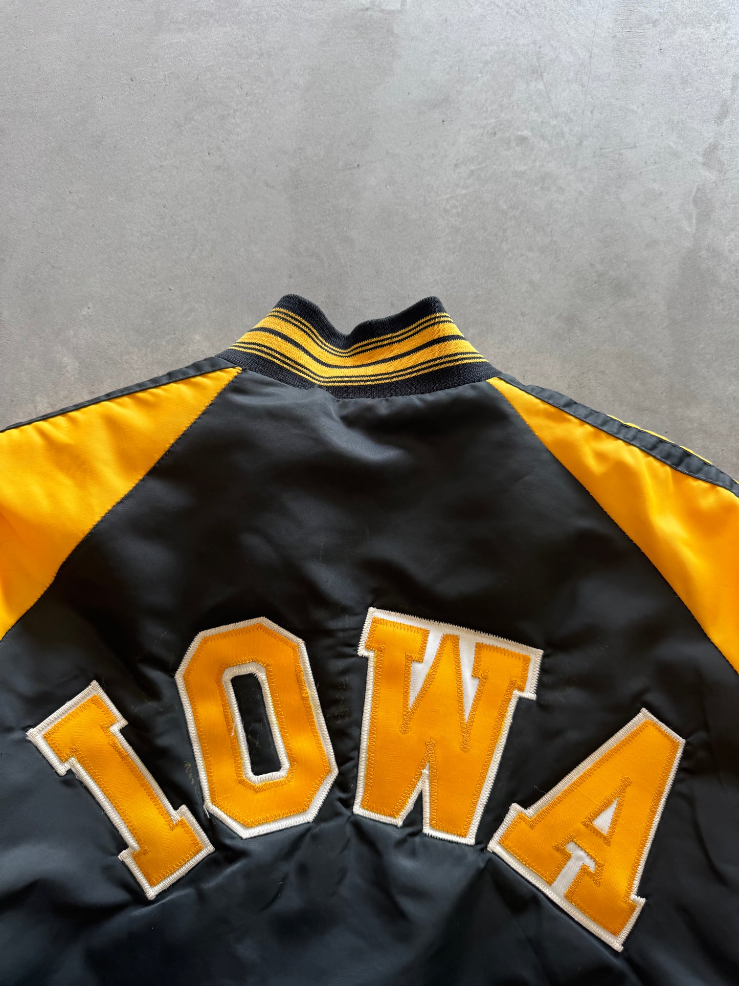 Vintage 80s Iowa Hawkeyes Bomber Jacket - M
