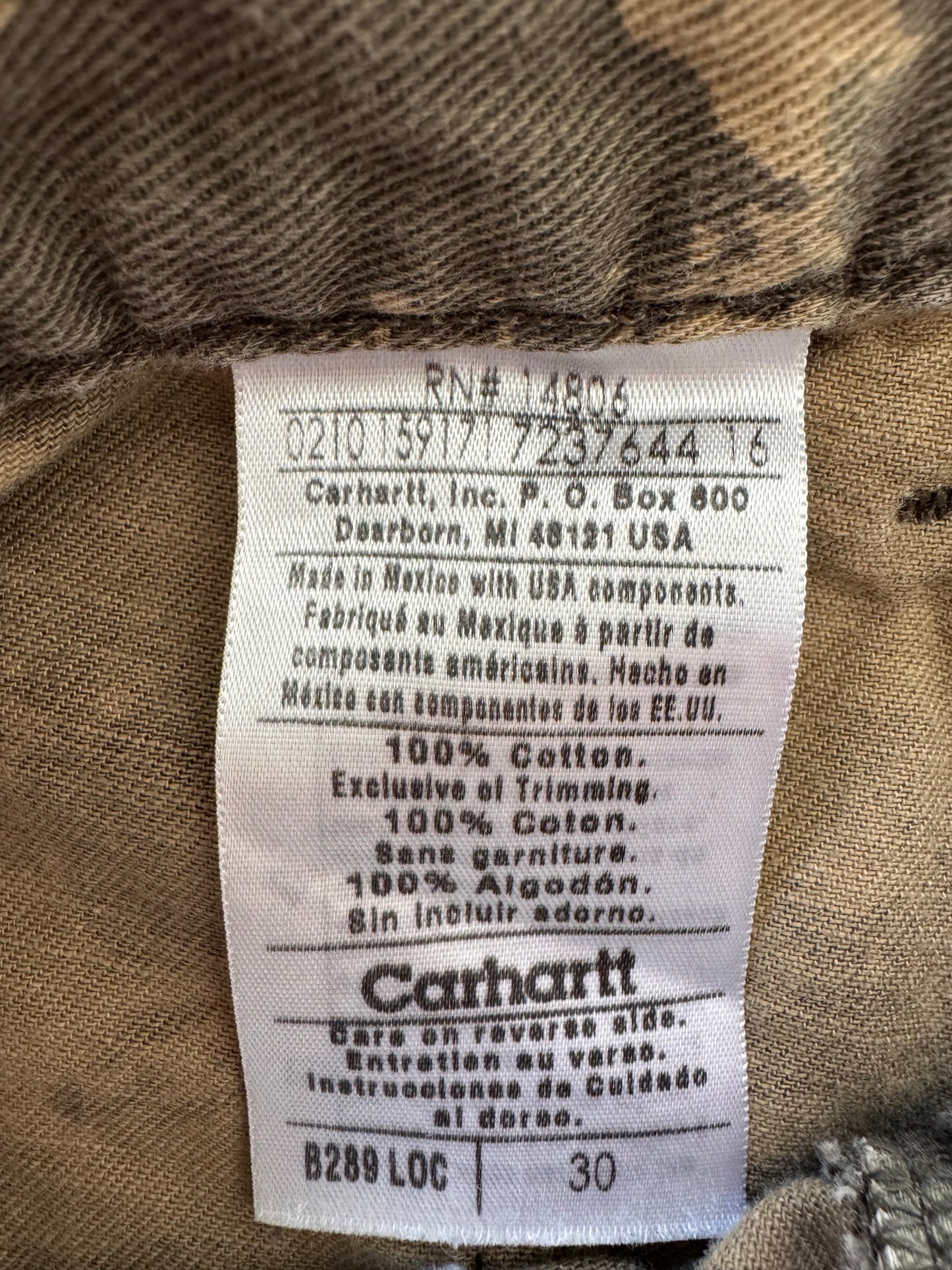 Carhartt Duck Print Cargo Shorts - 28x11.5