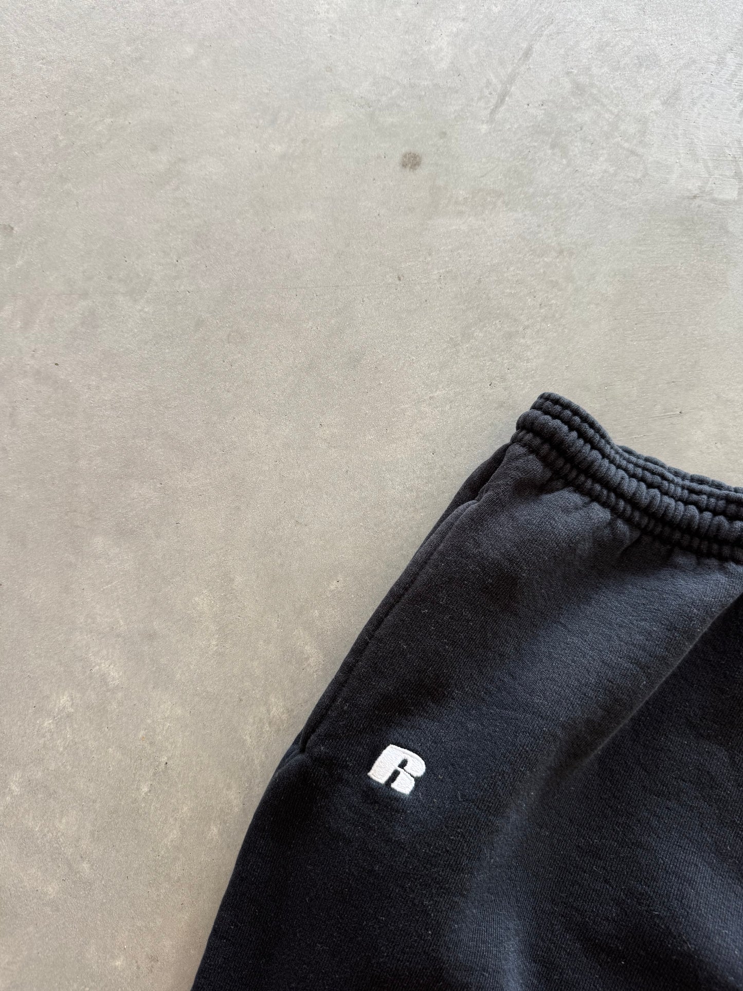 Vintage Russell Iowa Hawkeyes Sweatpants - XXL