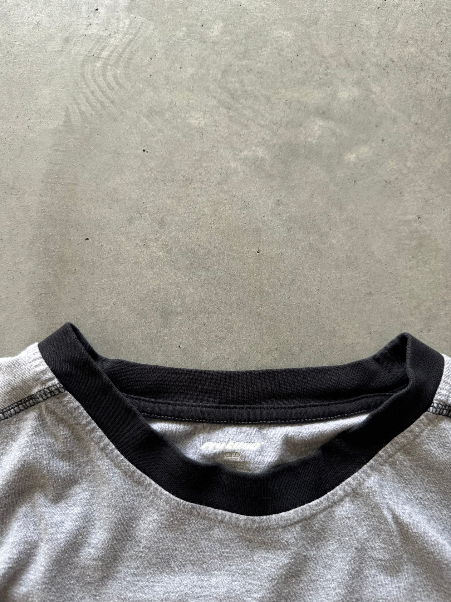 Vintage Iowa Hawkeyes Tee - XL