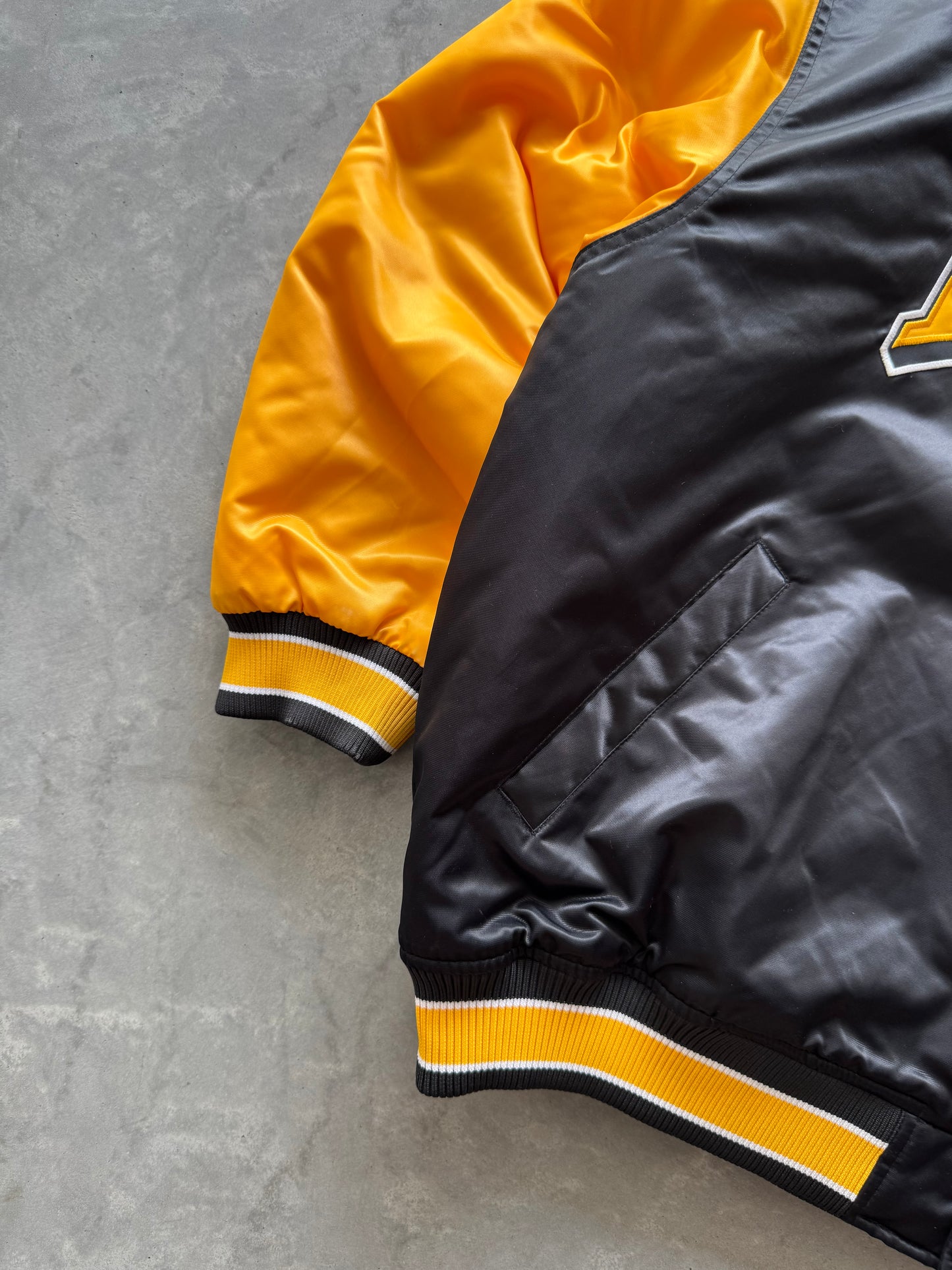 Vintage Iowa Hawkeyes Bomber Jacket - XL