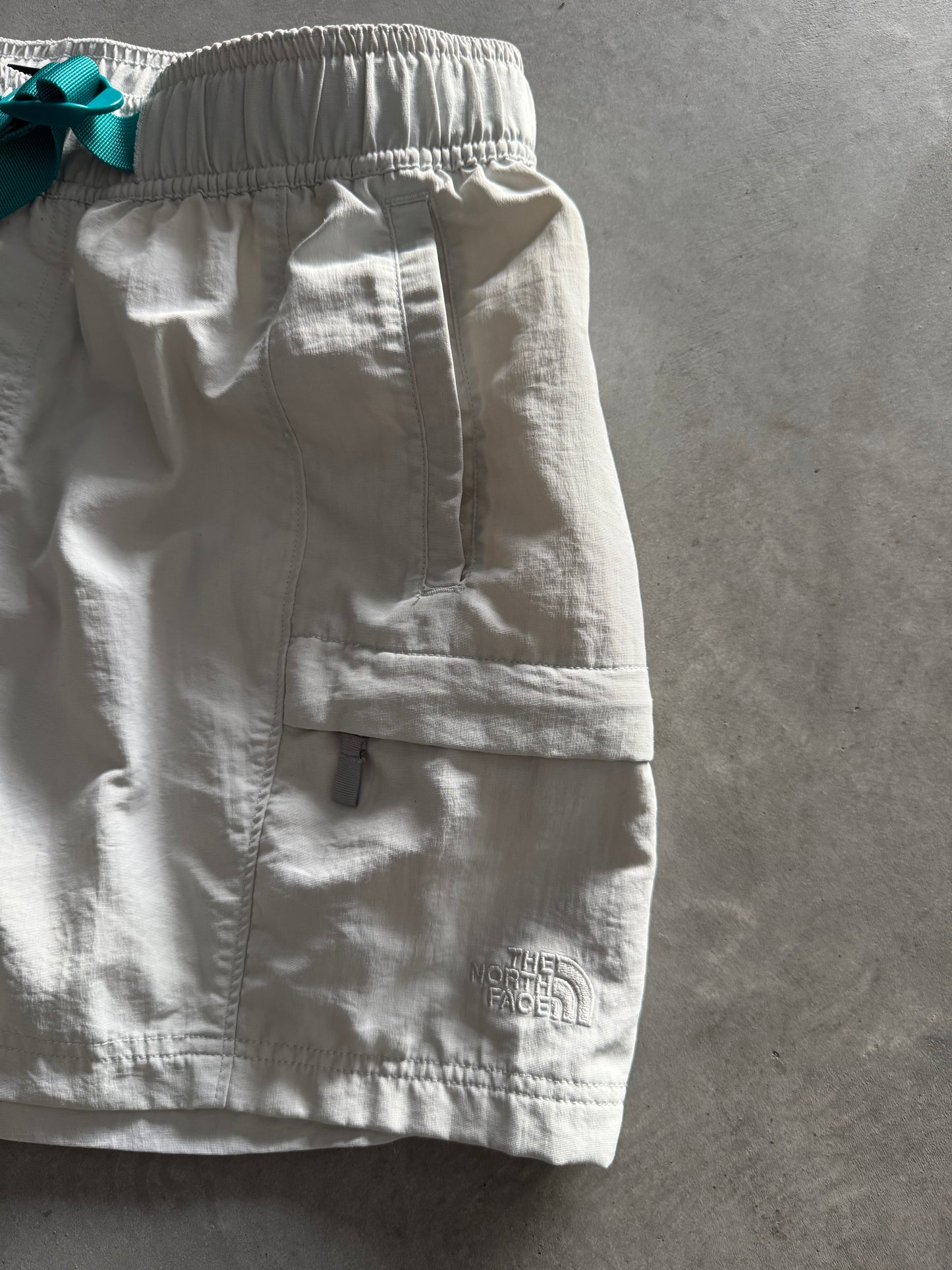 North Face Shorts - M