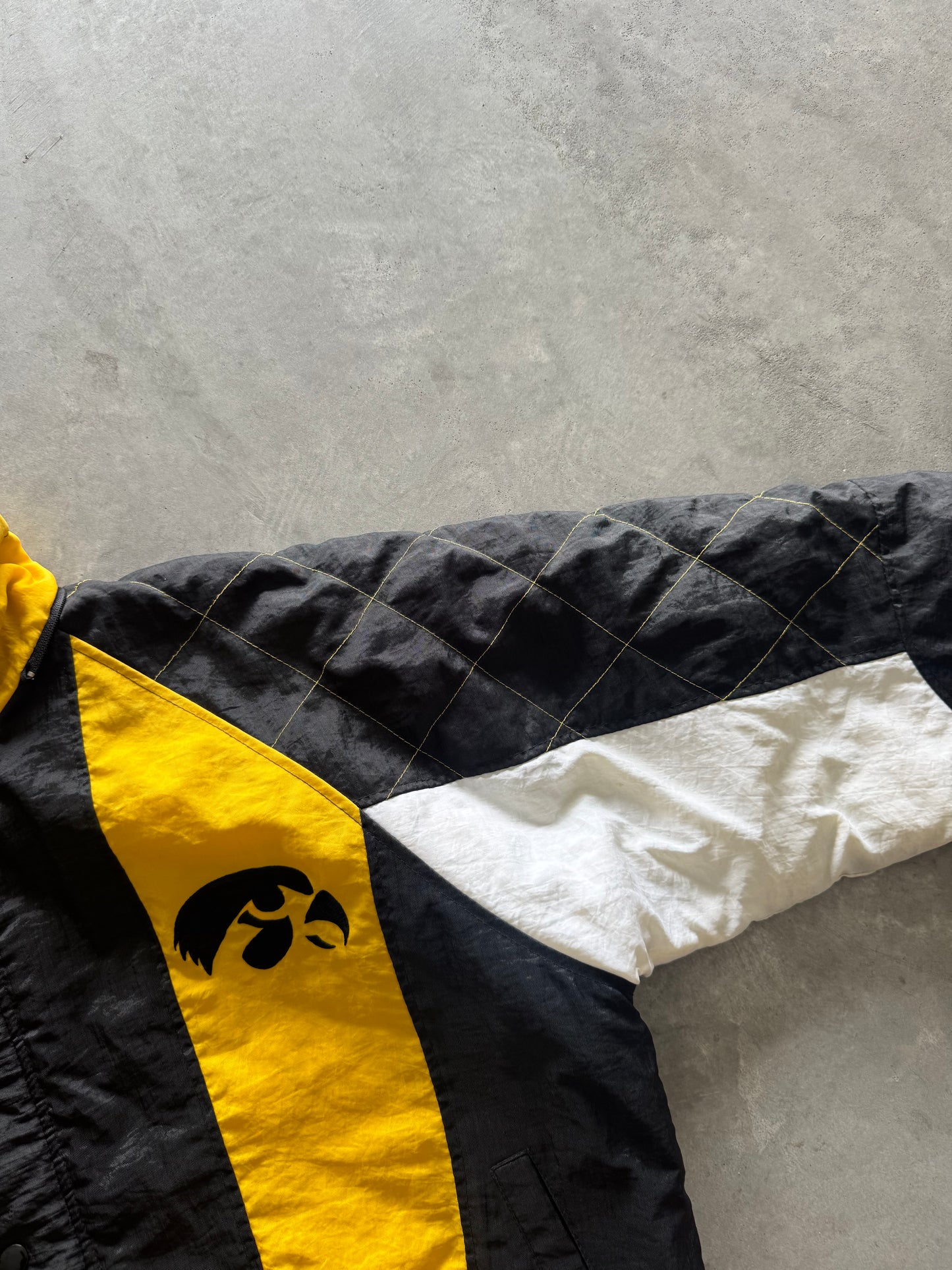 Vintage 90s Starter Iowa Hawkeyes Coat - XL