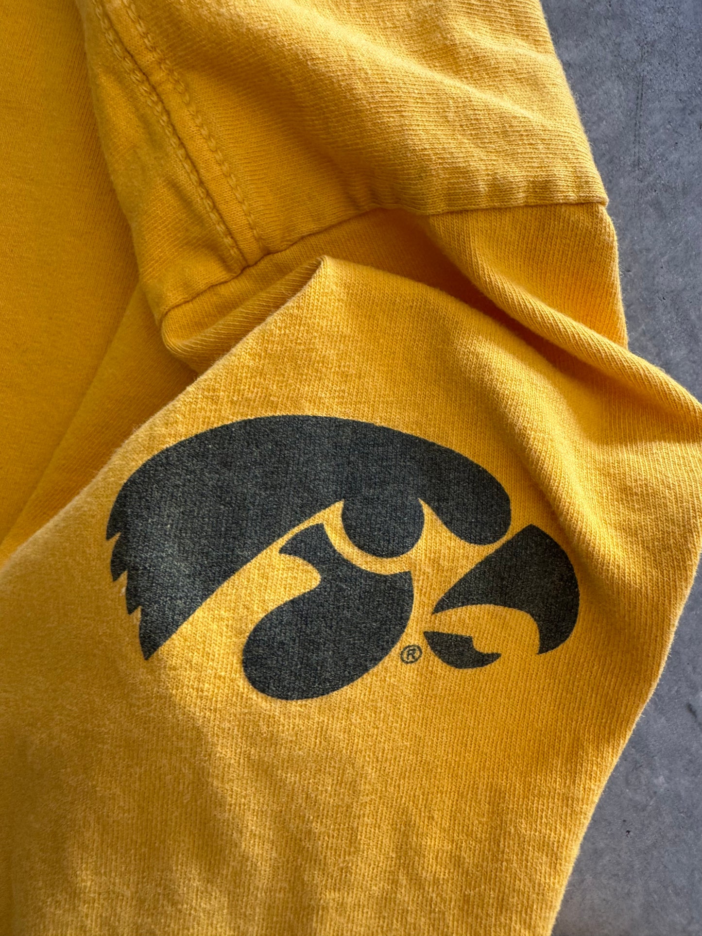 Vintage 90s Nike Iowa Hawkeyes Long Sleeve - XXL