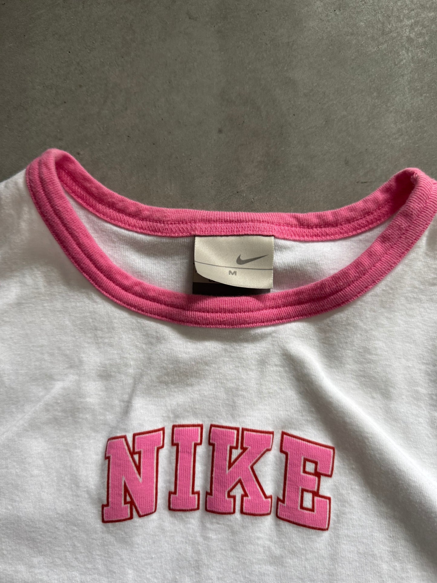 Vintage 00s Nike Women’s Baby Tee - M