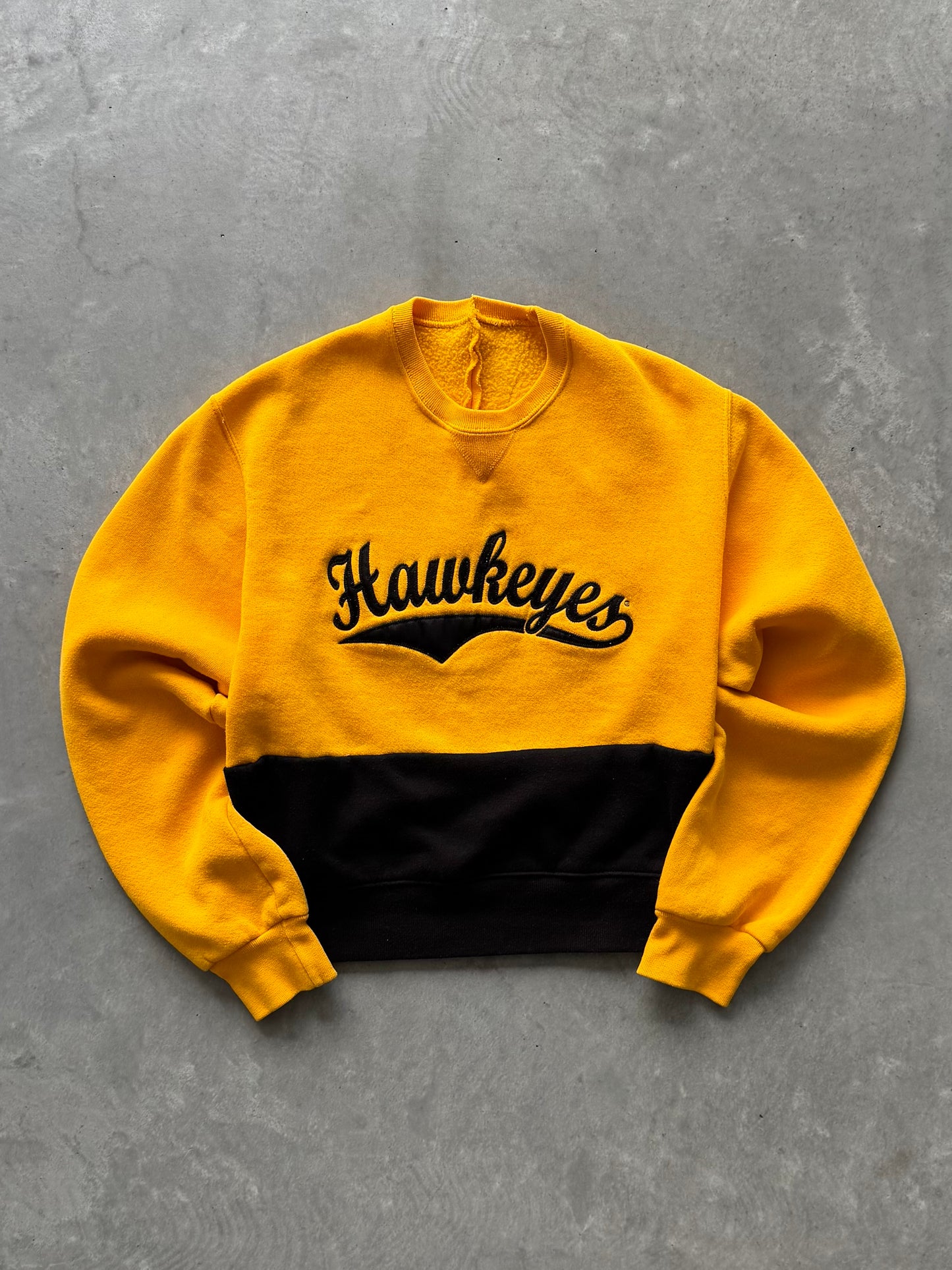 Vintage Iowa Hawkeyes Cropped Sweatshirt - S