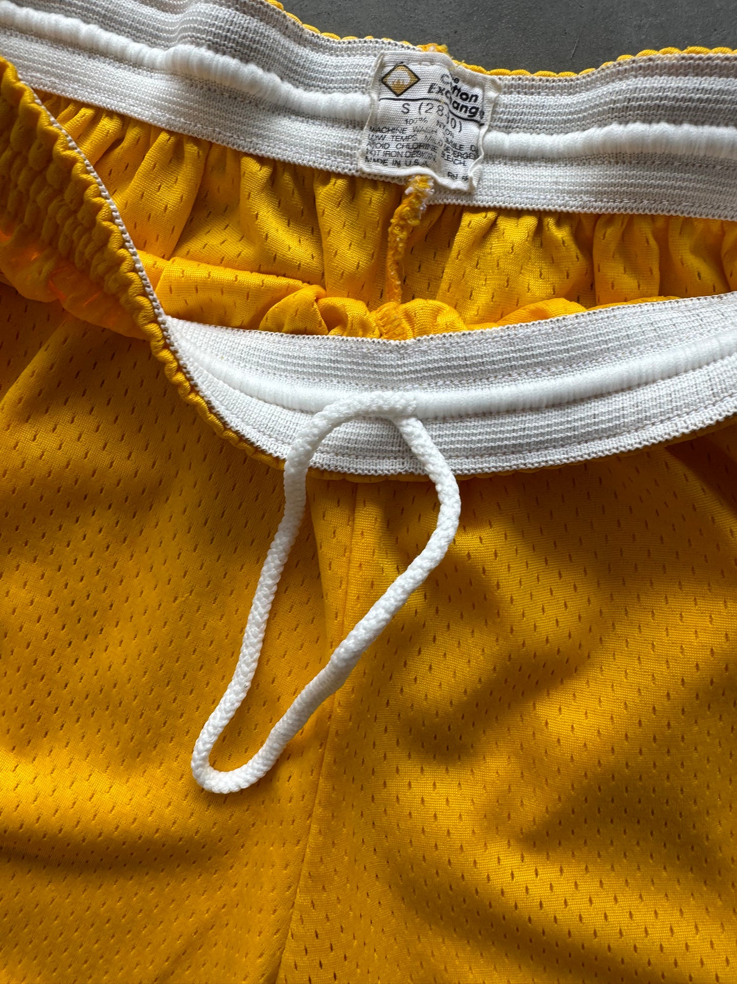 Vintage Iowa Hawkeyes Shorts - M