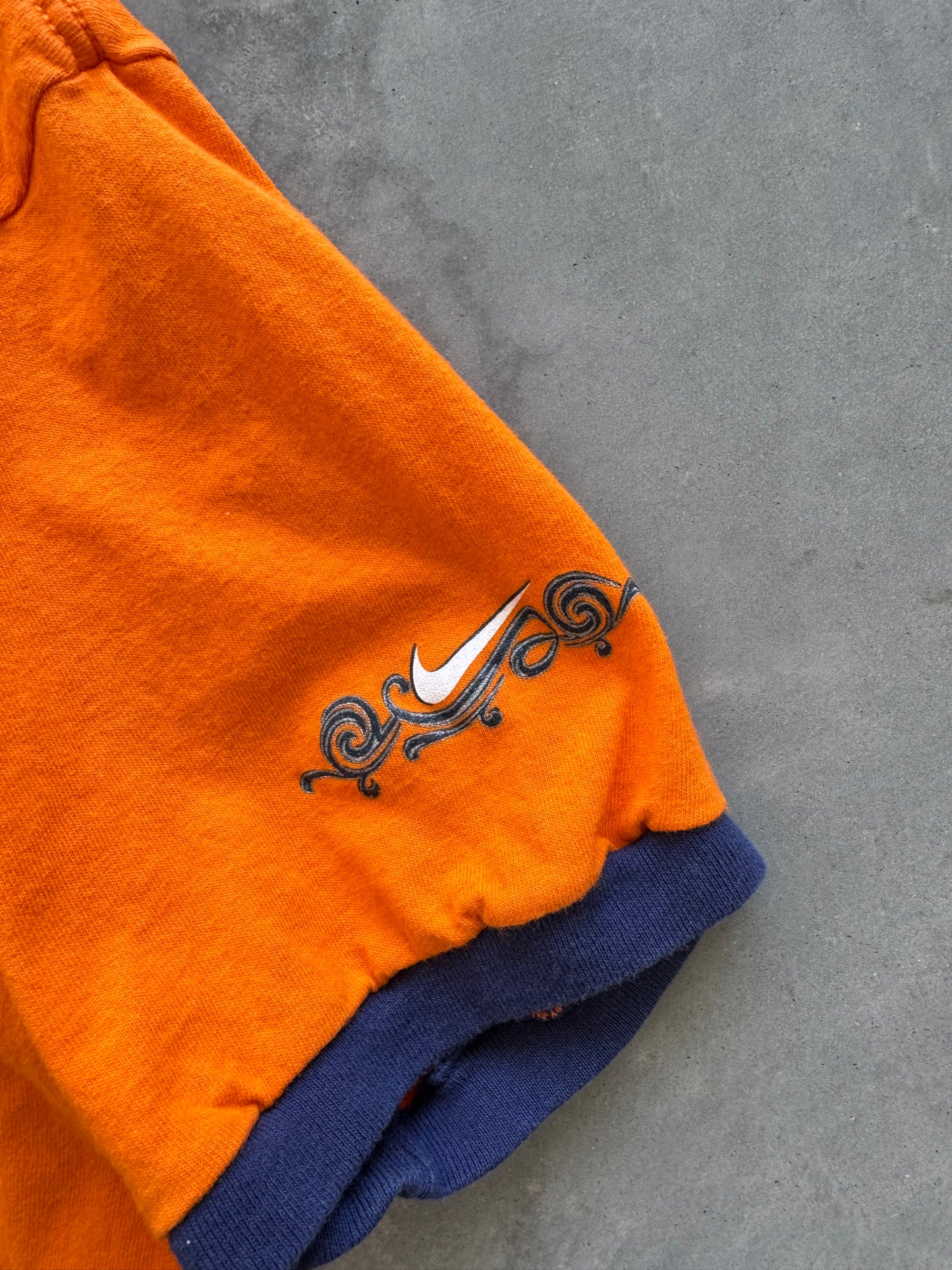 Vintage 00s Nike Tee - M