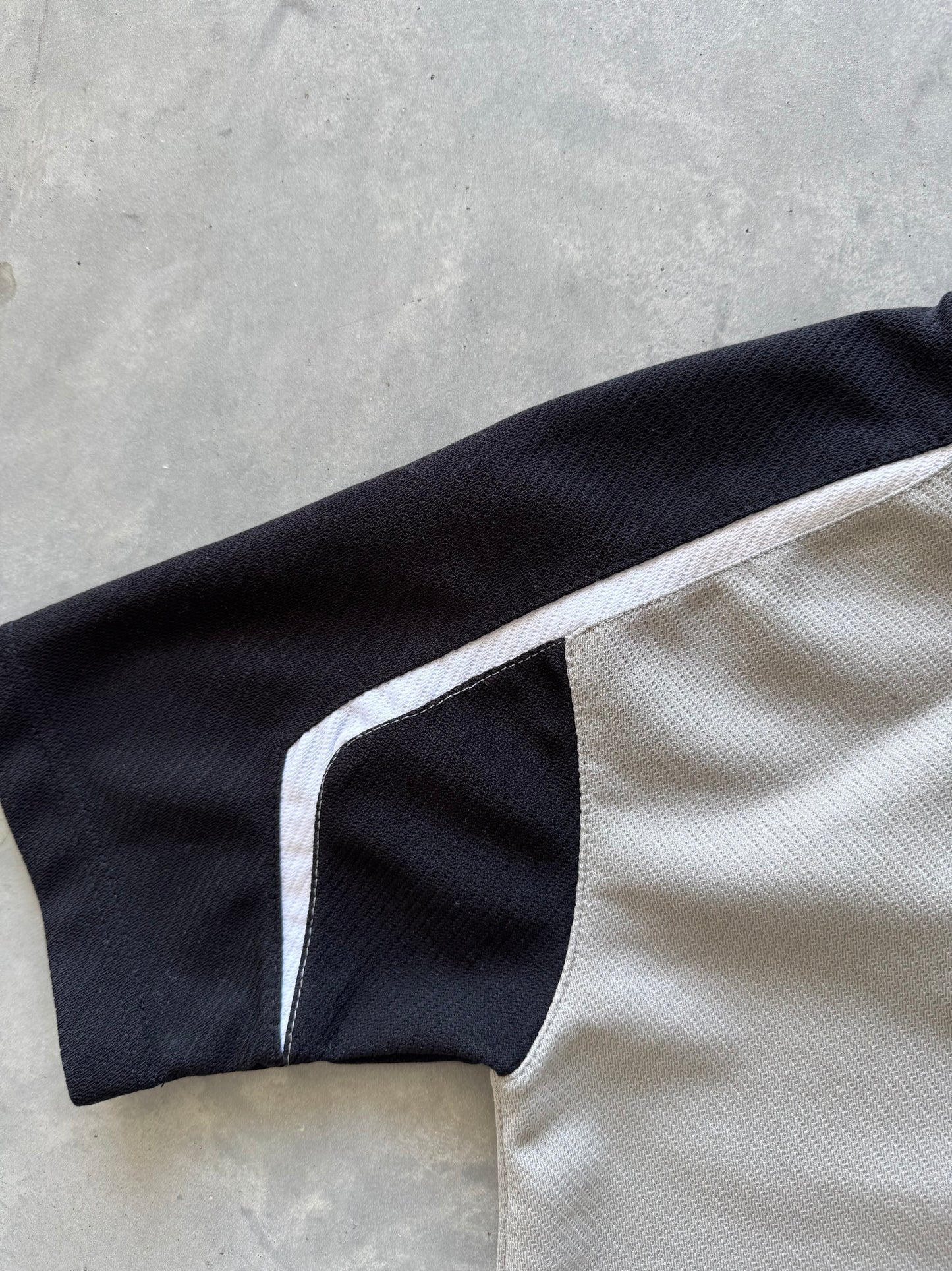 Vintage 90s Nike White Sox Shirt - M