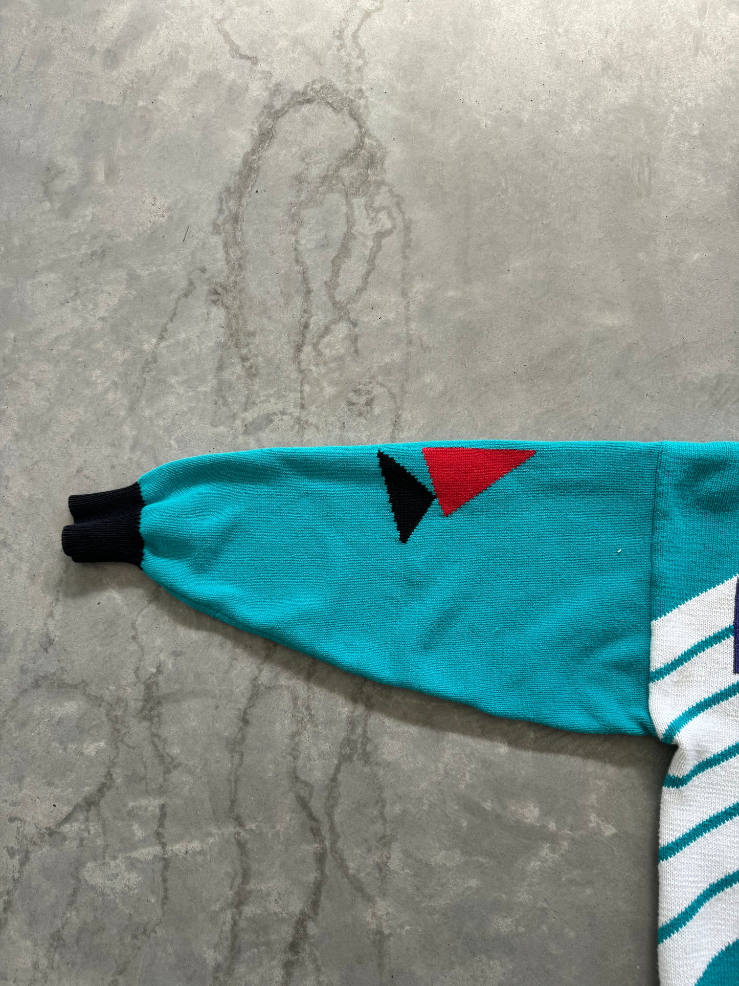 Vintage Sweater - L