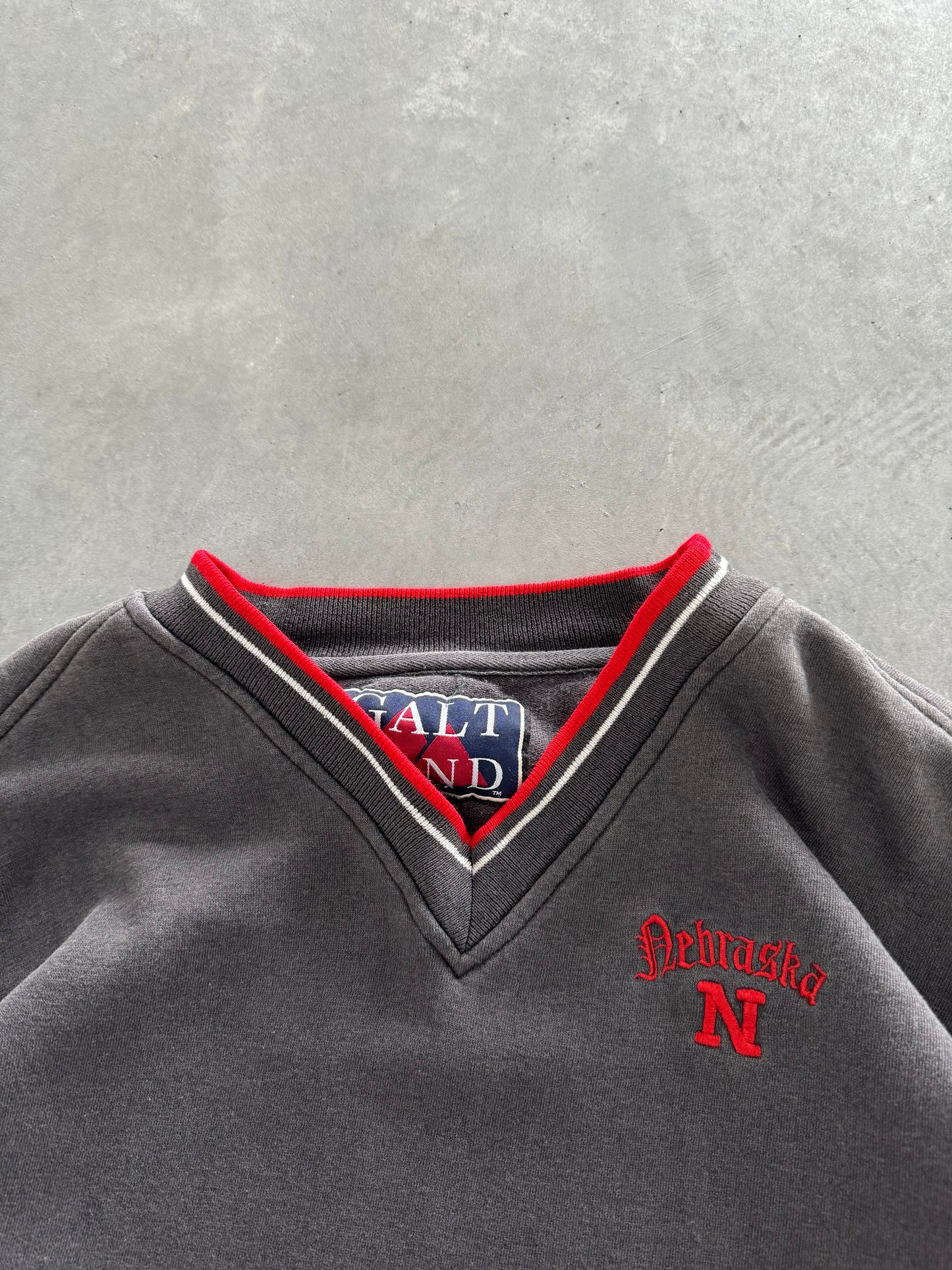 Vintage Nebraska Sweatshirt - L
