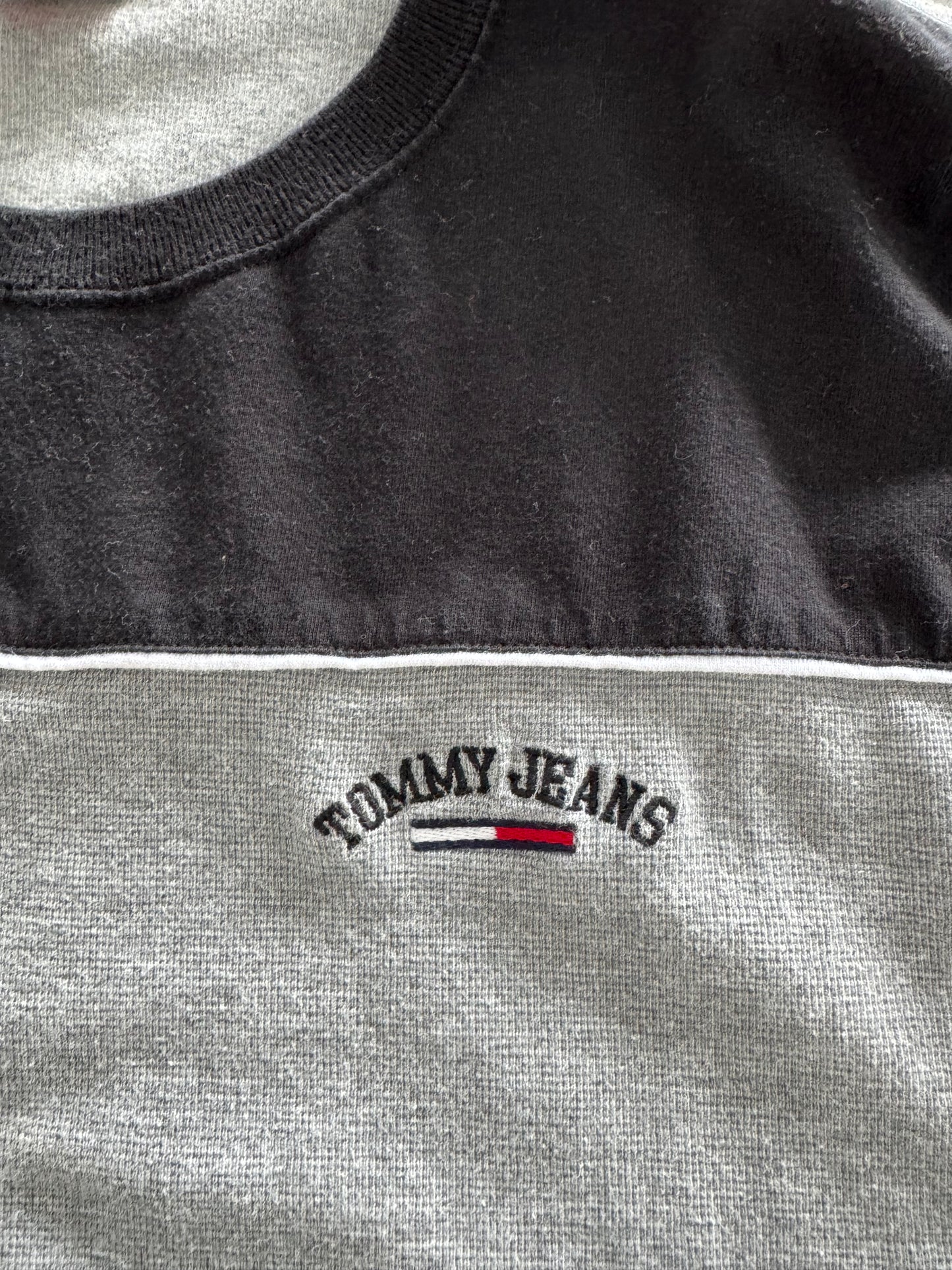 Vintage 90s Tommy Hilfiger Tee - XXL