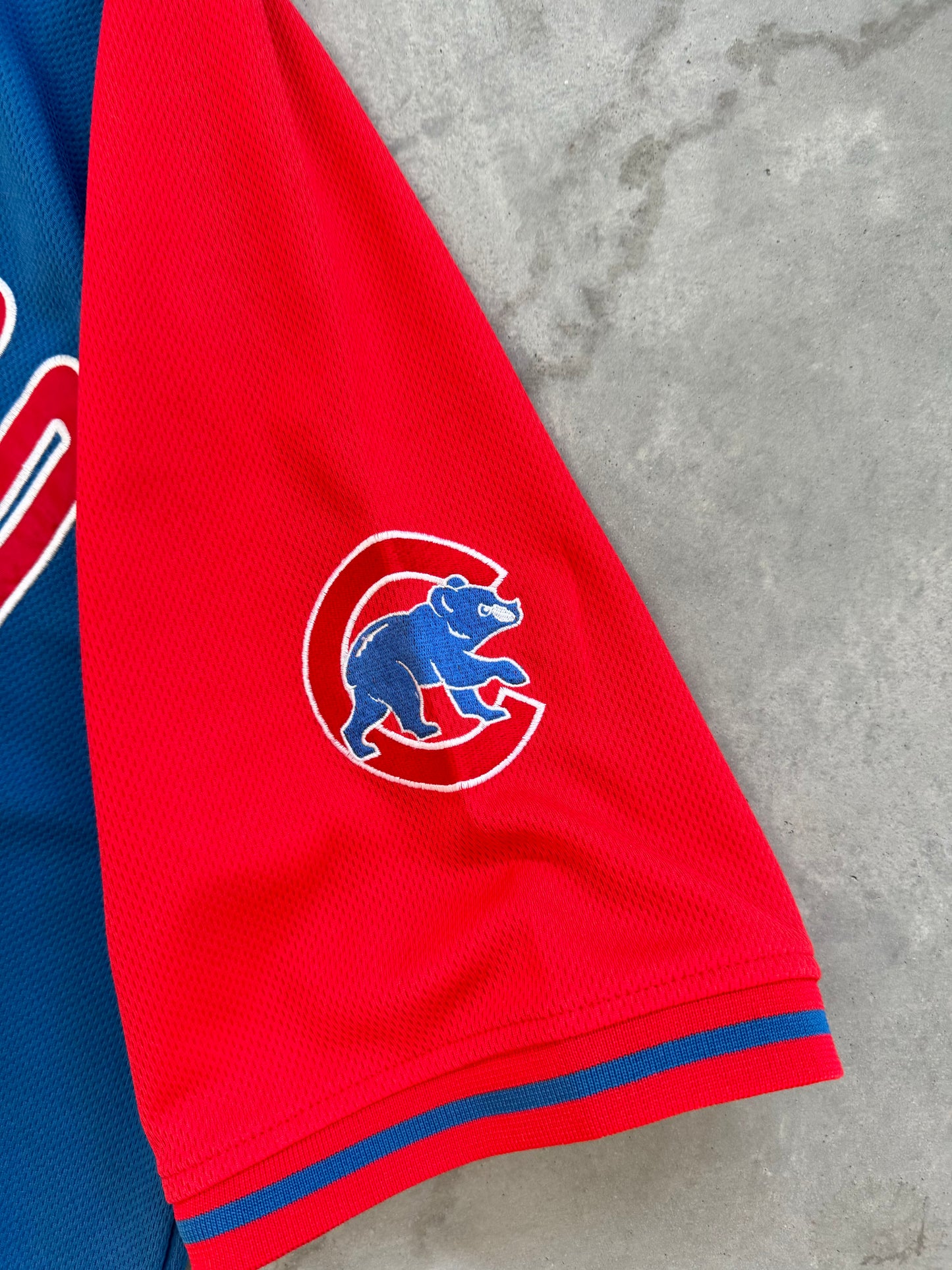 Chicago Cubs Baseball Jersey Tee - L