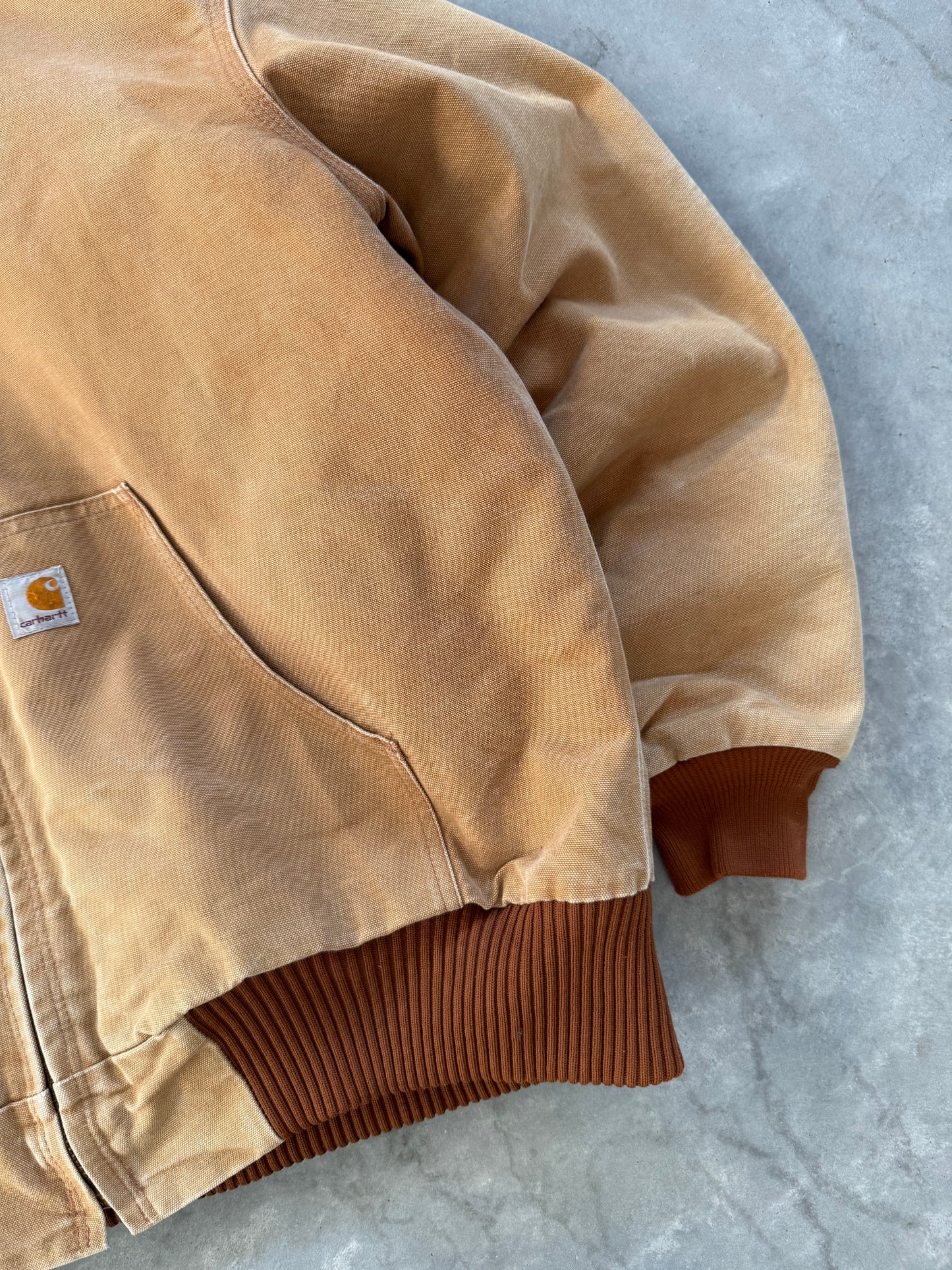 Vintage 08” Carhartt Coat - XL