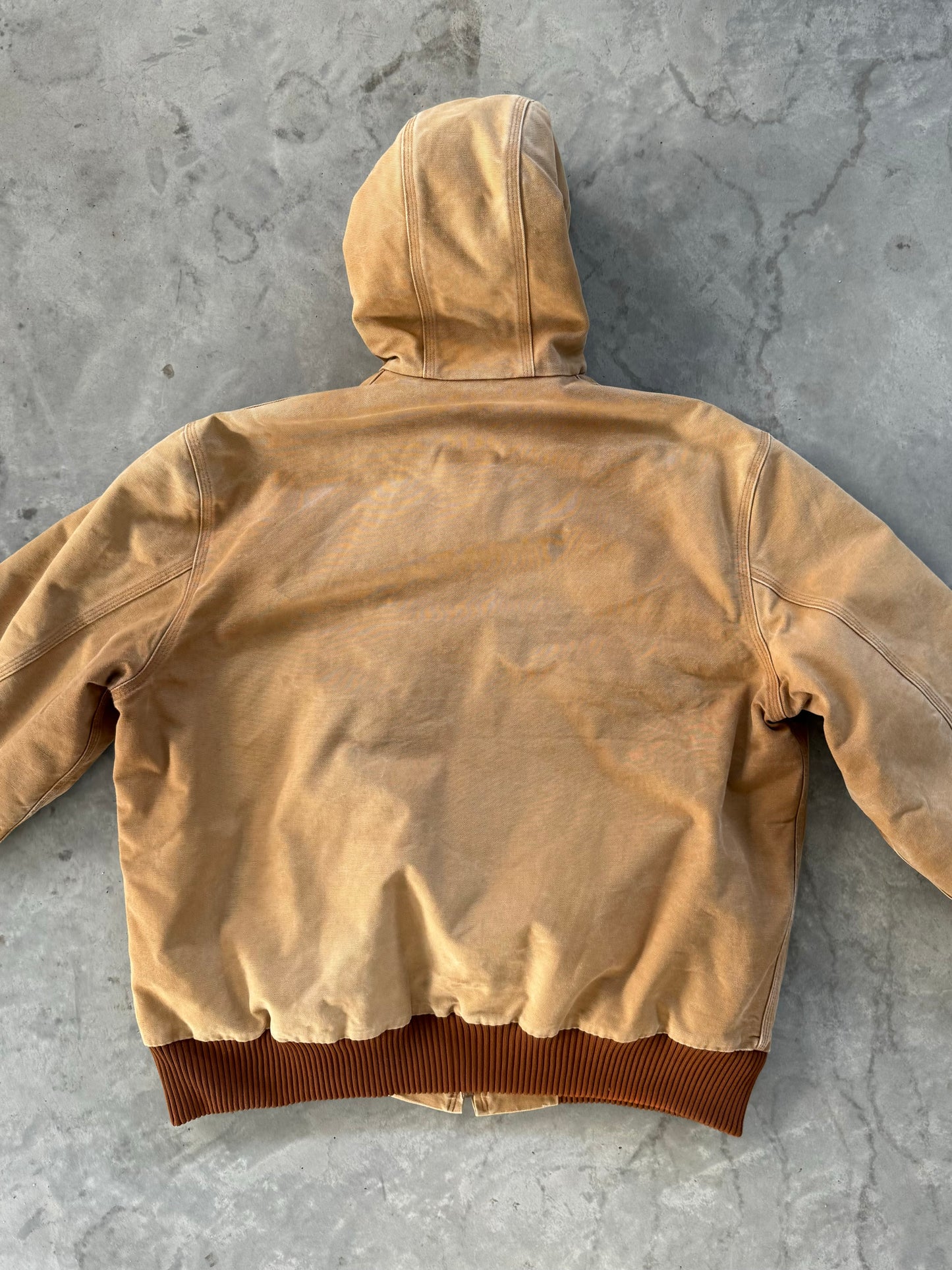 Vintage 08” Carhartt Coat - XL