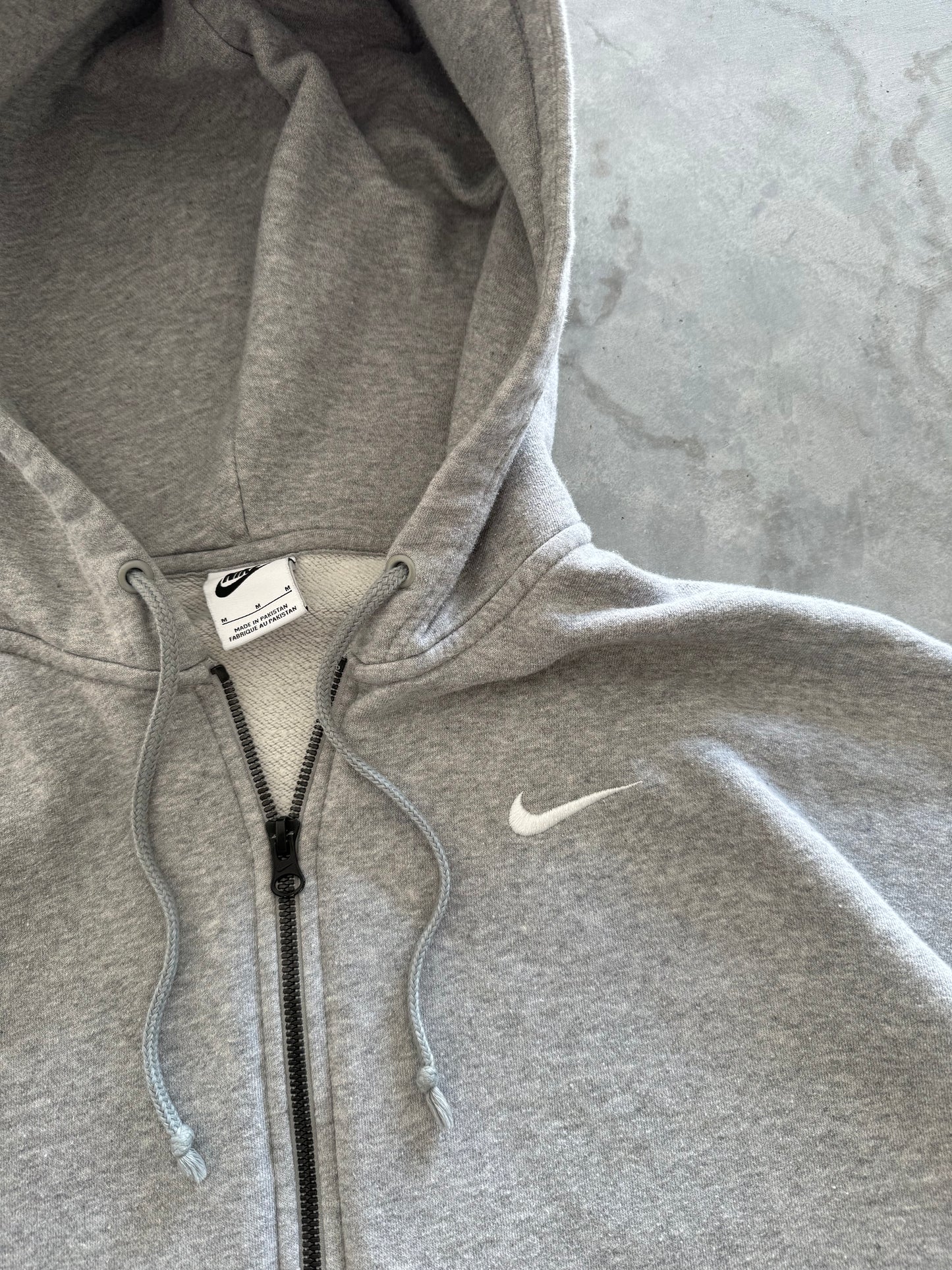 Nike Zip-Up Hoodie - M