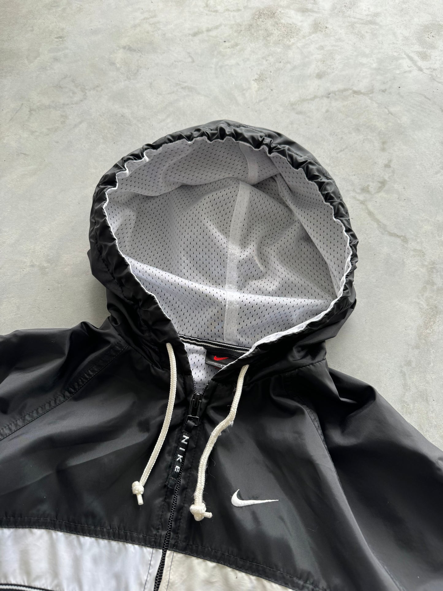 Vintage 90s Nike Windbreaker - S