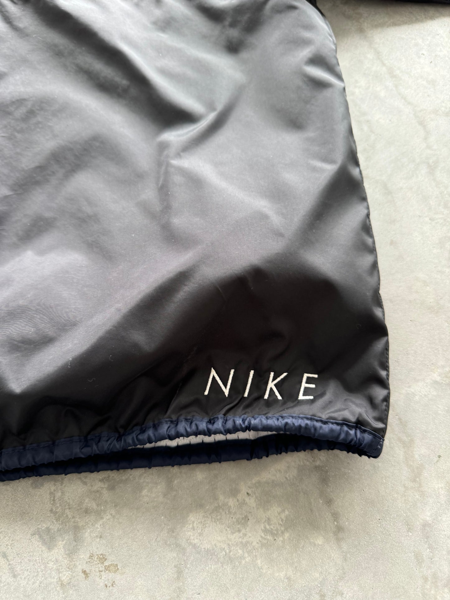 Vintage 90s Nike Windbreaker - S