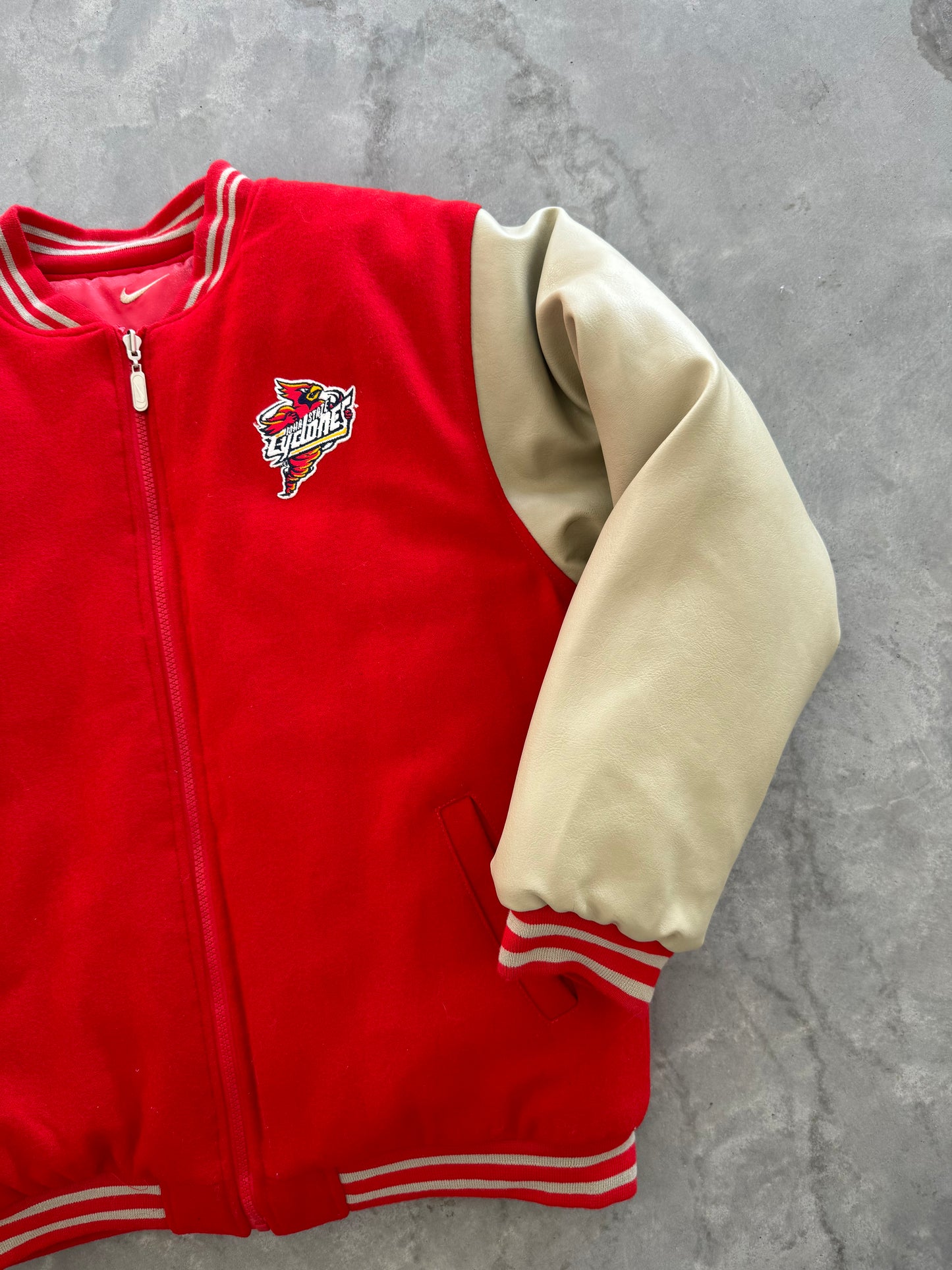 Vintage Nike Iowa State Bomber Jacket -  M
