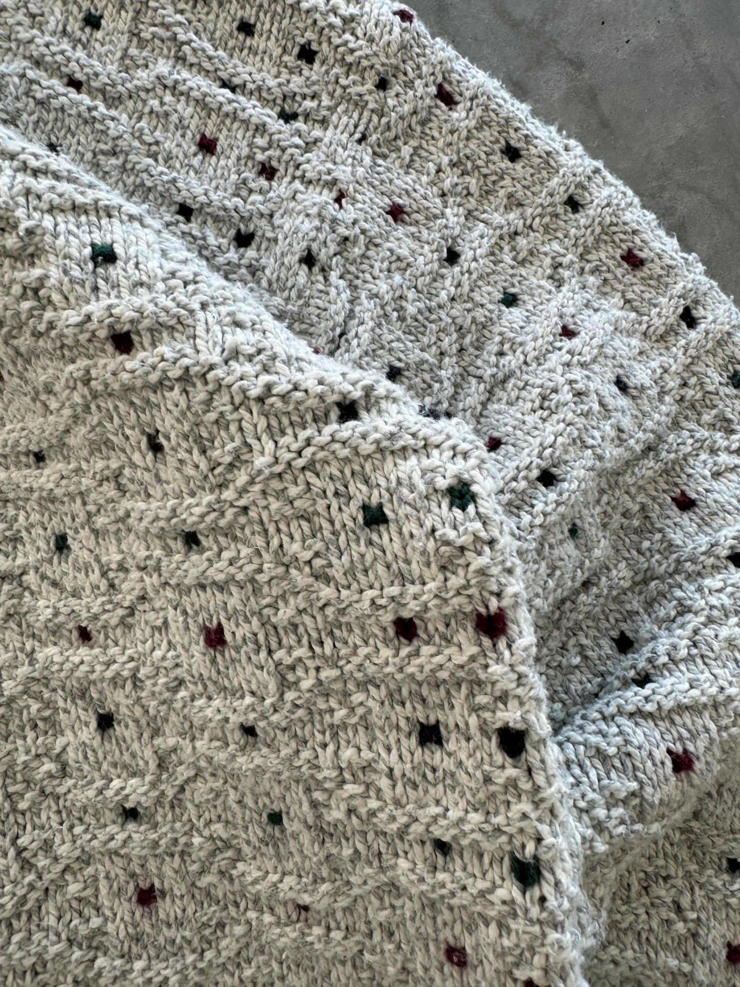 Vintage Sweater - L