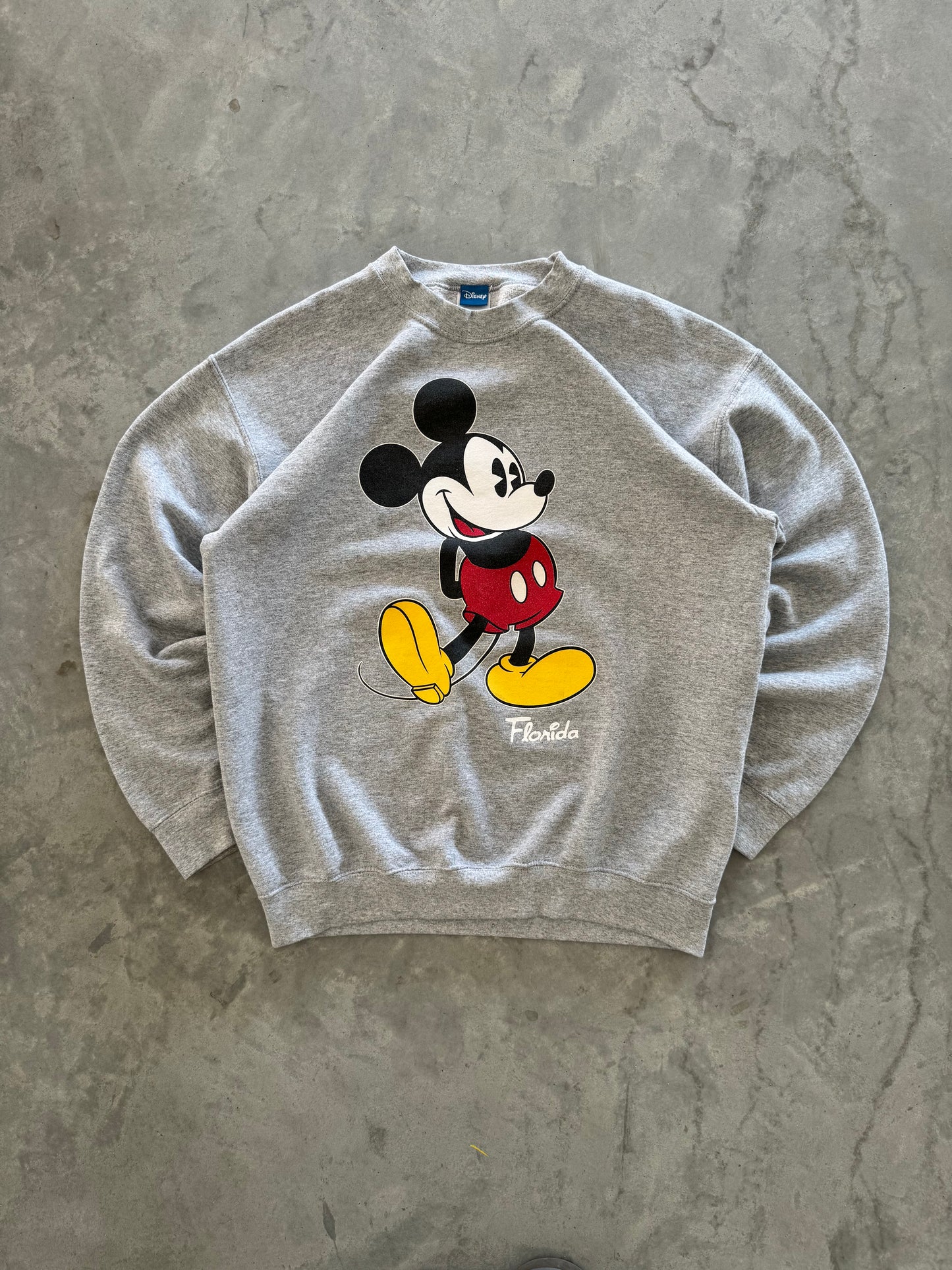 Vintage Mickey Mouse Sweatshirt - L
