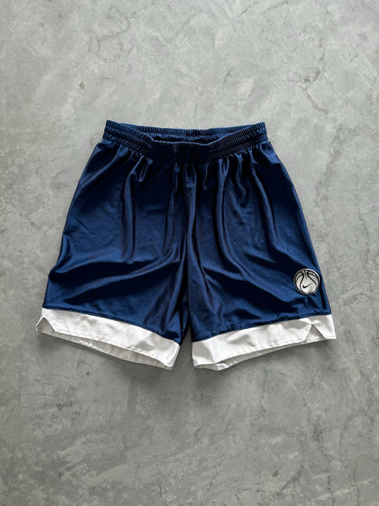 Vintage 90s Nike Shorts - M