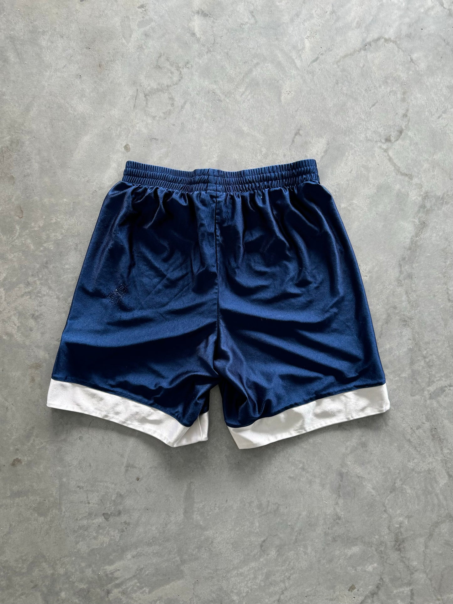 Vintage 90s Nike Shorts - M