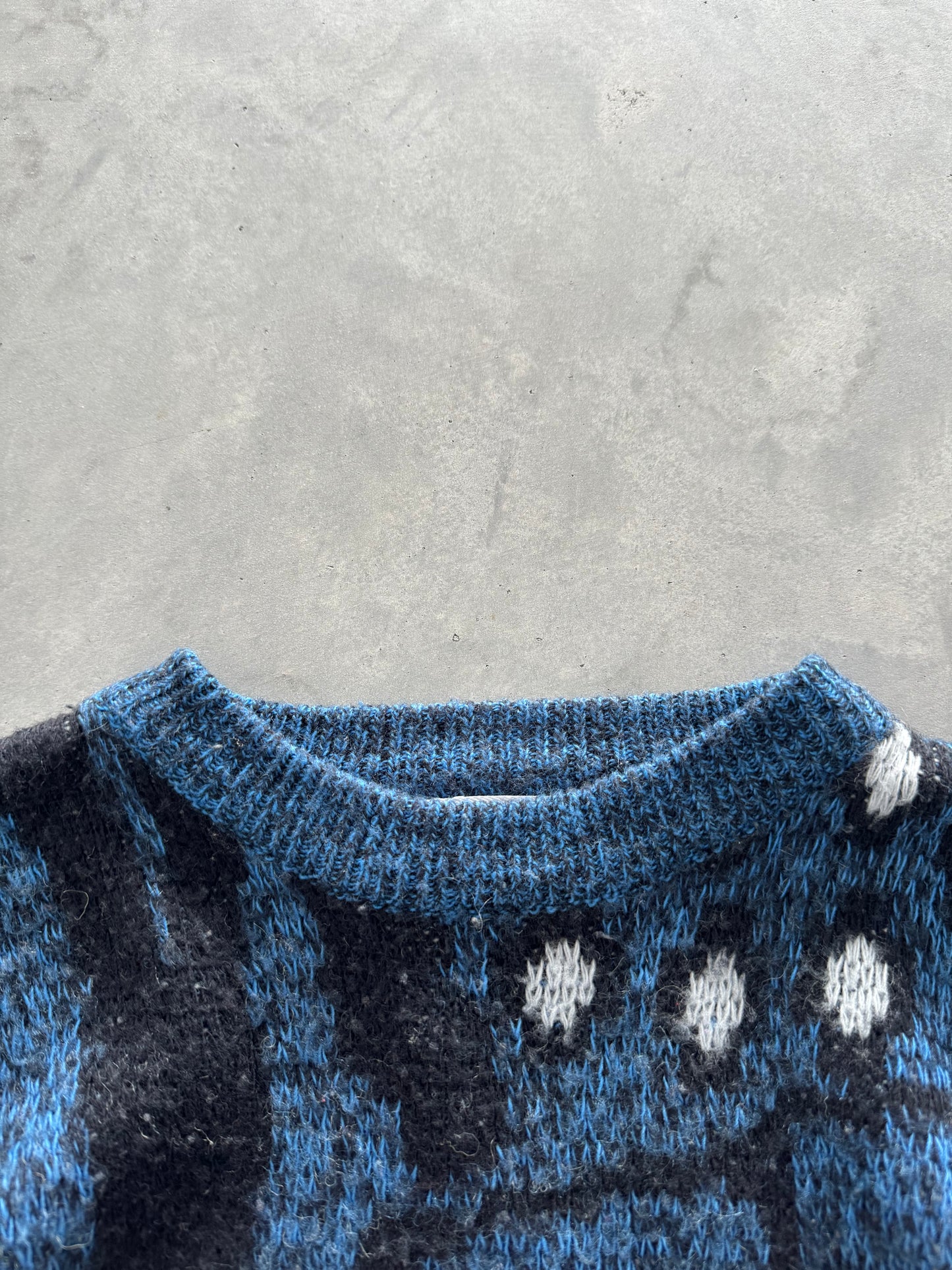 Vintage 80s Sweater - L