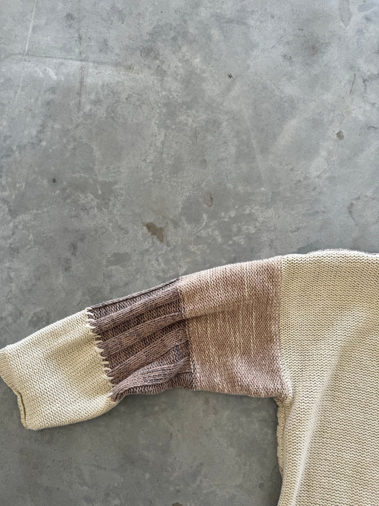 Vintage Knit Sweater - M