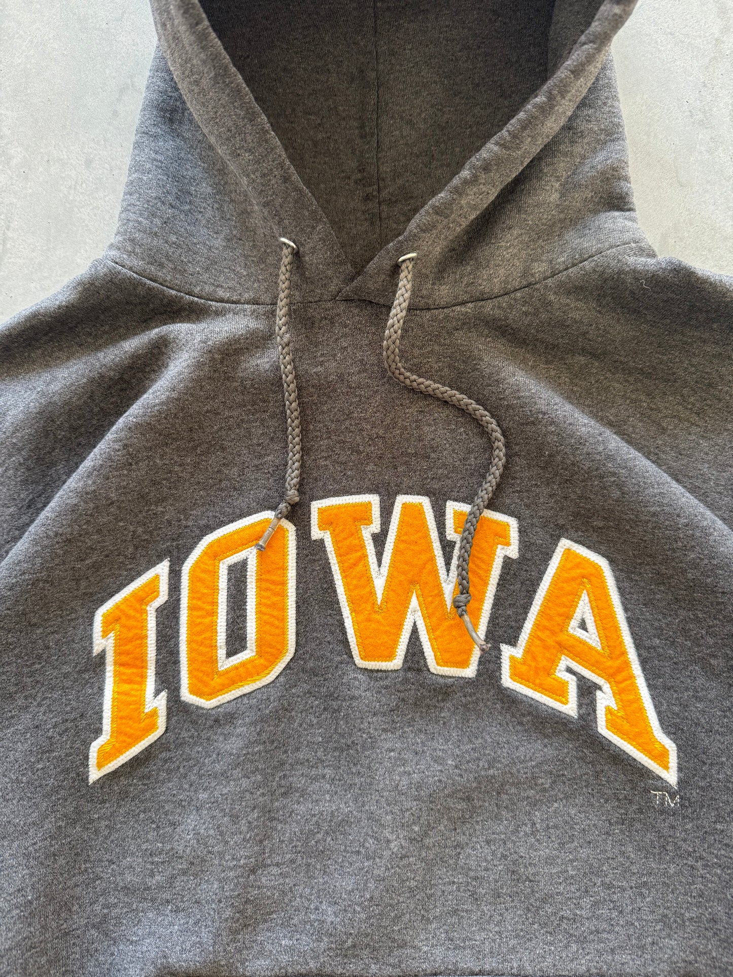 Vintage Iowa Hawkeyes Hoodie - M