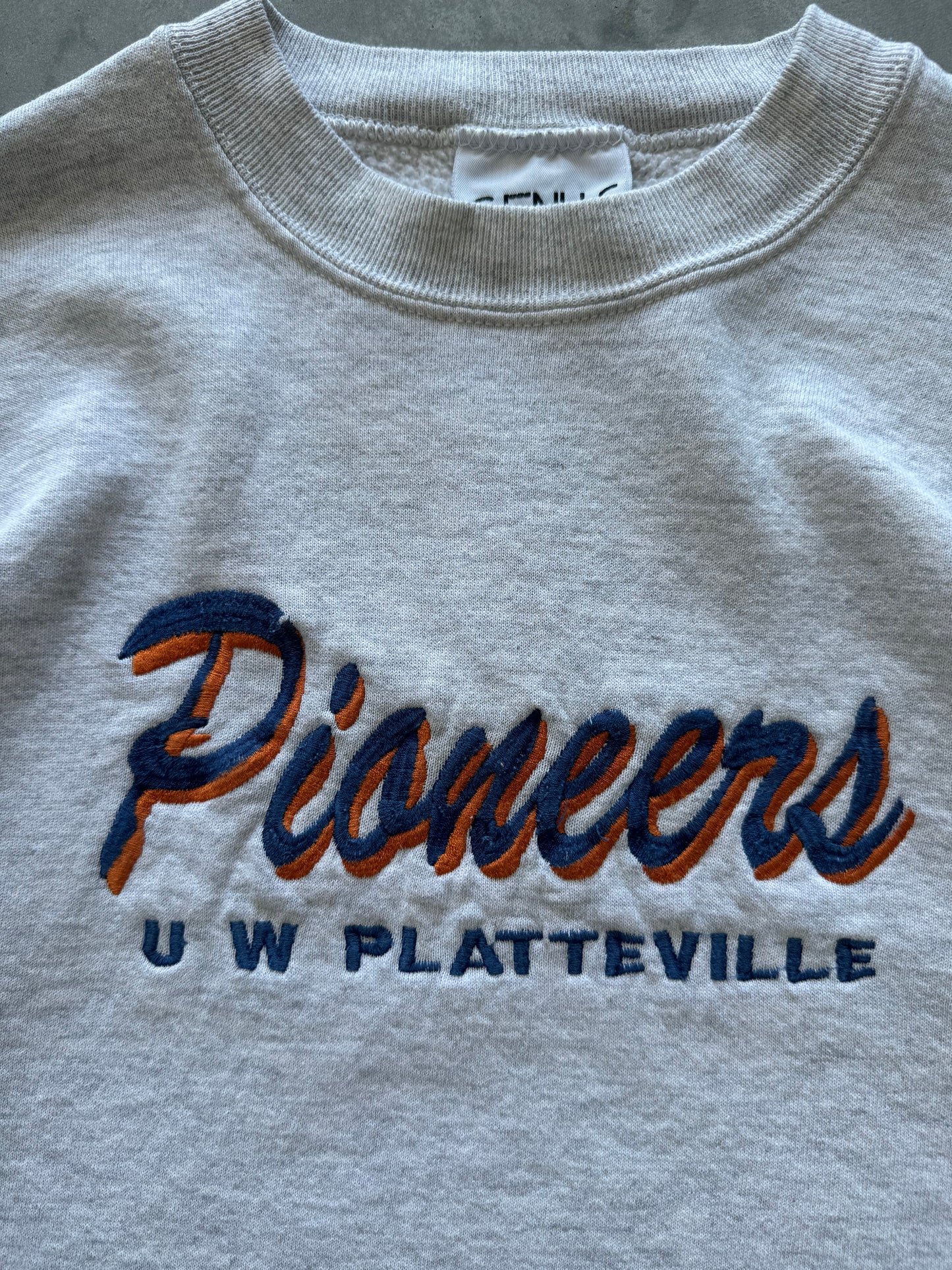 Vintage Wisconsin Pioneers Sweatshirt - L