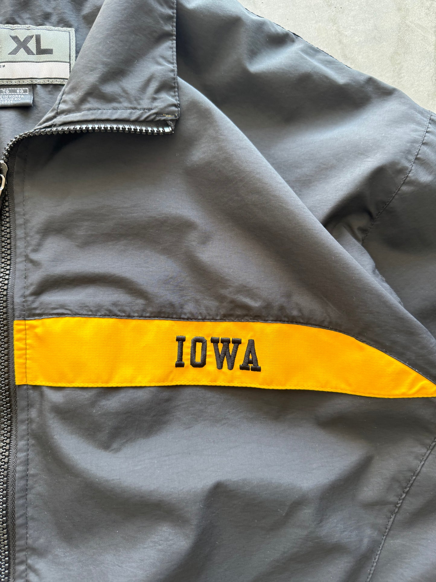 Vintage 90s Nike Iowa Hawkeyes Jacket - XL