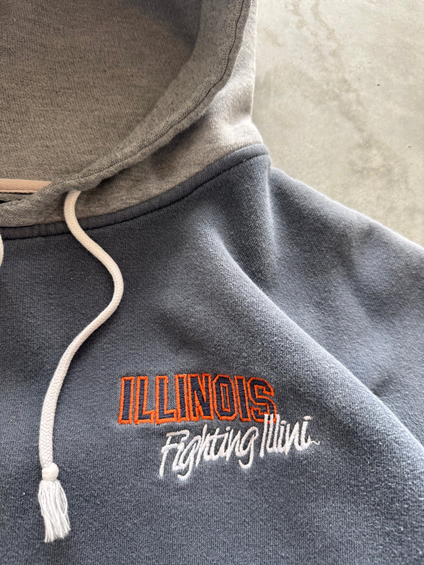 Vintage Illinois Hoodie - XL