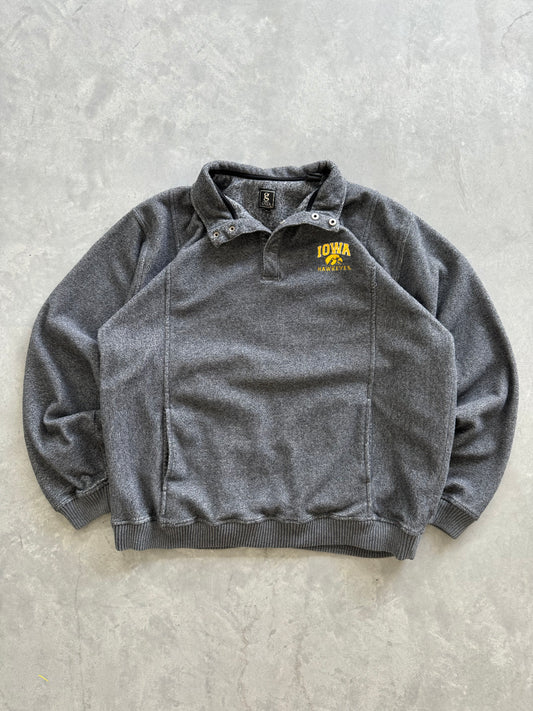 Vintage Iowa Hawkeyes Sweatshirt - XL