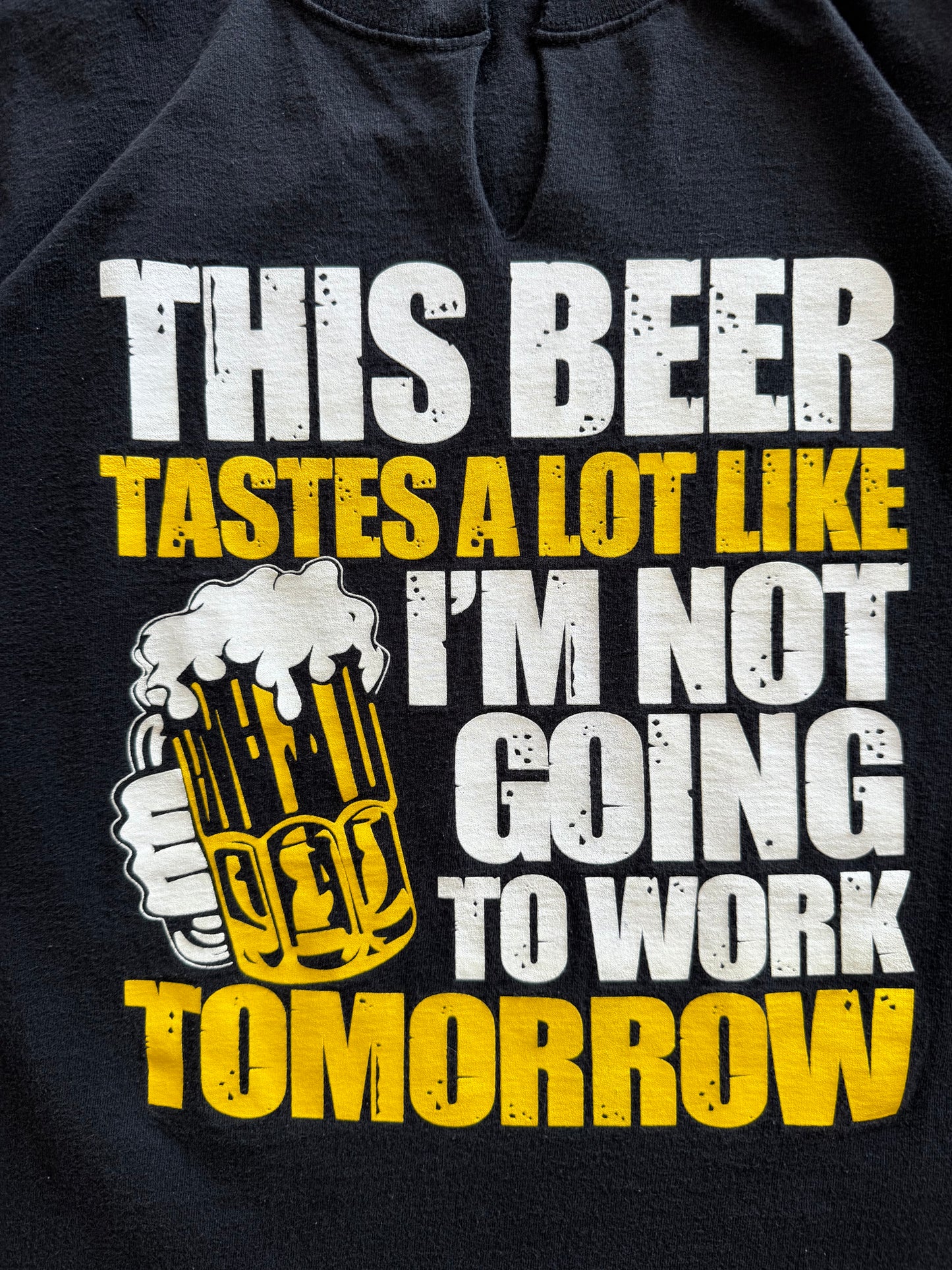 Iowa Hawkeyes Black & Gold Drinking Tee - L