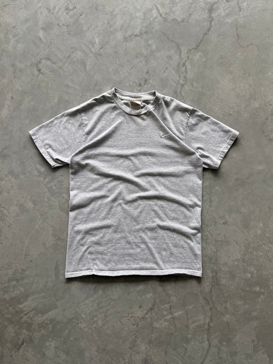Vintage 00s Nike Tee - M
