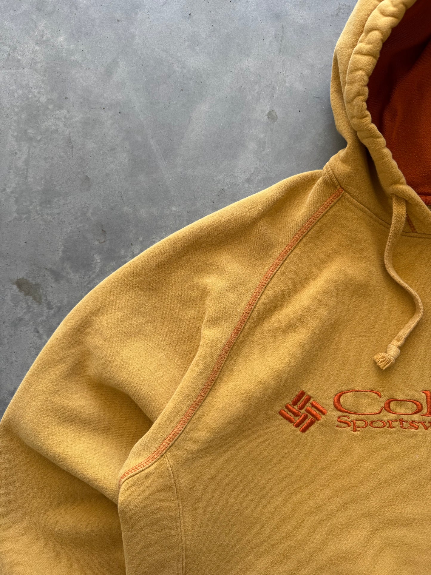 Vintage Columbia Hoodie - XL